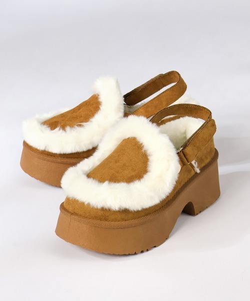 Dedes（デデス）の「Dedes バックベルト付きファーデザイン厚底ムートンシューズ(6423)（ブーツ・レディース・ブラック/ベージュ/ブラウン・37/39/41/43/45/35）」の2枚目の写真
