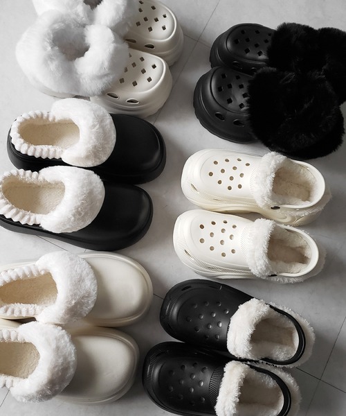 me+em select(ミームセレクト)の「【 2color 】厚底スニーカーソールボアクロッグサンダル / platform sneaker sole boa clog sandals(その他シューズ・レディース・ブラック/アイボリー・LARGE/MEDIUM/SMALL)」の3枚目の写真
