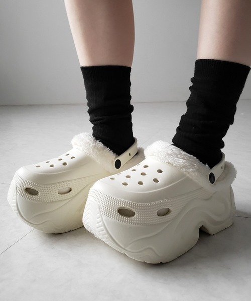 me+em select(ミームセレクト)の「【 2color 】厚底スニーカーソールボアクロッグサンダル / platform sneaker sole boa clog sandals(その他シューズ・レディース・ブラック/アイボリー・LARGE/MEDIUM/SMALL)」の11枚目の写真