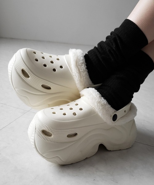me+em select(ミームセレクト)の「【 2color 】厚底スニーカーソールボアクロッグサンダル / platform sneaker sole boa clog sandals(その他シューズ・レディース・ブラック/アイボリー・LARGE/MEDIUM/SMALL)」の13枚目の写真