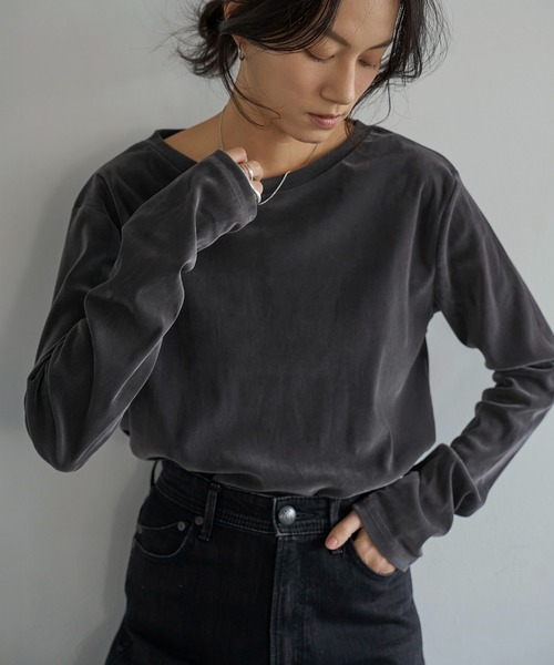 meilmada（メイルマダ）の「ソフトベロアロンT（Tシャツ/カットソー・レディース・チャコールグレー/アイボリー・FREE）」の2枚目の写真