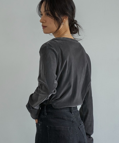 meilmada（メイルマダ）の「ソフトベロアロンT（Tシャツ/カットソー・レディース・チャコールグレー/アイボリー・FREE）」の17枚目の写真