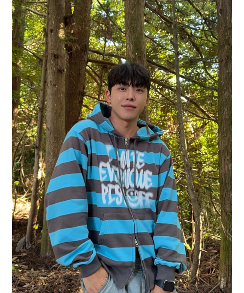 ISTKUNST（イストクンスト）の「PISS OFF ST HOOD ZIP UP_BLUE(IK2EFMM483A)（パーカー・レディース・その他・S/M/L）」の12枚目の写真