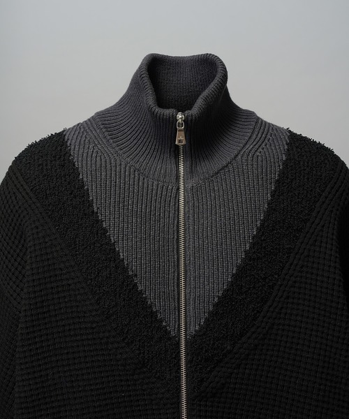 MAISON SPECIAL(メゾンスペシャル)の「《UNISEX》Prime-Over V-neck Panel Switching Drivers Knit Blouson/プライムオーバーV切替ドライバーズニットブルゾン【MAISON SPECIAL/メゾンスペシャル】(カーディガン/ボレロ・メンズ・アイボリー/ブラック・0/1/2)」の17枚目の写真