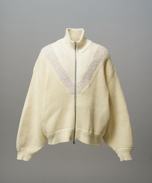 MAISON SPECIAL(メゾンスペシャル)の「《UNISEX》Prime-Over V-neck Panel Switching Drivers Knit Blouson/プライムオーバーV切替ドライバーズニットブルゾン【MAISON SPECIAL/メゾンスペシャル】(カーディガン/ボレロ・メンズ・アイボリー/ブラック・0/1/2)」の13枚目の写真