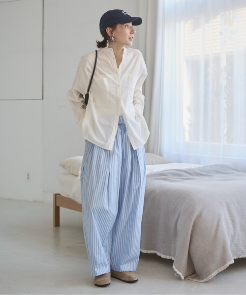 ANGIE（アンジー）の「着丈が選べる オーバーサイズ バンドカラー シャツ / ストライプ / 無地（シャツ/ブラウス・レディース・ブラウン系その他/ブルー系その他/オフホワイト/ブラック/ホワイト系2/ホワイト系1/ライトパープル/ブルー系1/ライム/ライトピンク/ブラウン系1・MT/MEDIUM）」の16枚目の写真