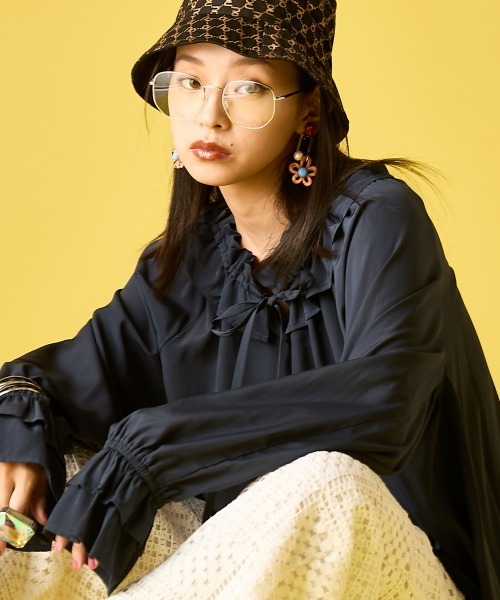 GEVS.(ジェイヴィス)の「フリルラグランブラウス<大きいサイズ有>GEVS.(シャツ/ブラウス・レディース・イエロー/ネイビー・M/L/LL/3L/4L/5L)」の20枚目の写真