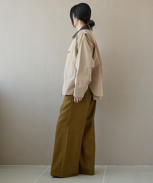 IENA LA BOUCLE（イエナラブークル）の「IENA LA BOUCLE コットンサテンイージーパンツ（その他パンツ・レディース・ブラック/ベージュ/ブラウン・40/38/36/34）」の6枚目の写真