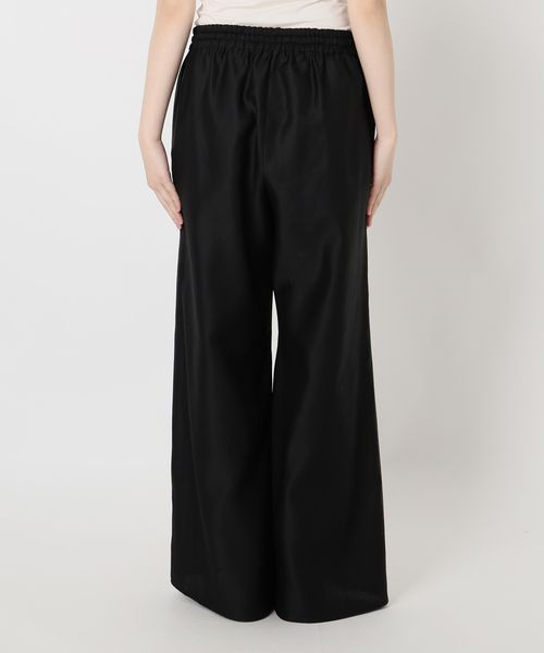 IENA LA BOUCLE（イエナラブークル）の「IENA LA BOUCLE コットンサテンイージーパンツ（その他パンツ・レディース・ブラック/ベージュ/ブラウン・40/38/36/34）」の11枚目の写真