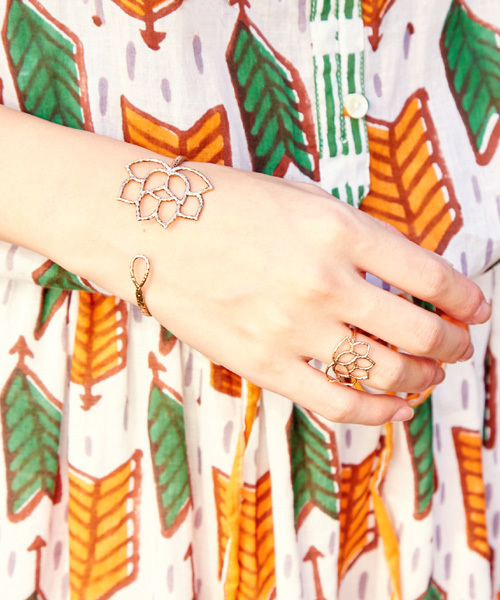 チャイハネ（チャイハネ）の「【チャイハネ】エスニカブレスレット（ブレスレット・レディース・その他9/その他/イエロー系その他・FREE）」の8枚目の写真