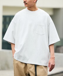FREAK'S STORE（フリークスストア）の「限定展開 9オンス Heavyweight ビッグシルエット クルーネック ポケットTシャツ/ヘビーウェイト（Tシャツ/カットソー）」