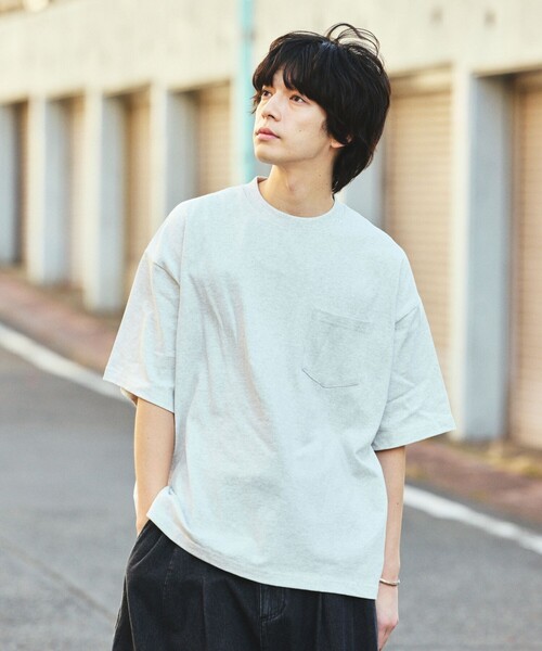 FREAK'S STORE（フリークスストア）の「限定展開 9オンス Heavyweight ビッグシルエット クルーネック ポケットTシャツ/ヘビーウェイト（Tシャツ/カットソー・メンズ・ブラウン/チャコールグレー/ピンク/ホワイト/グレイッシュベージュ/ホワイト系その他/ブラック/ブラック系その他/ネイビー/グレー・LARGE/MEDIUM/SMALL/X-SMALL）」の18枚目の写真