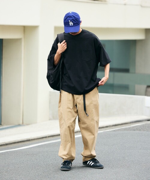 FREAK'S STORE（フリークスストア）の「限定展開 9オンス Heavyweight ビッグシルエット クルーネック ポケットTシャツ/ヘビーウェイト（Tシャツ/カットソー・メンズ・ブラウン/チャコールグレー/ピンク/ホワイト/グレイッシュベージュ/ホワイト系その他/ブラック/ブラック系その他/ネイビー/グレー・LARGE/MEDIUM/SMALL/X-SMALL）」の21枚目の写真