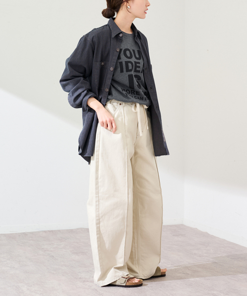 FRAMeWORK（フレームワーク）の「≪WEB限定 / 追加≫ロゴロンTee（Tシャツ/カットソー・レディース・チャコールグレー/ホワイト・FREE）」の4枚目の写真