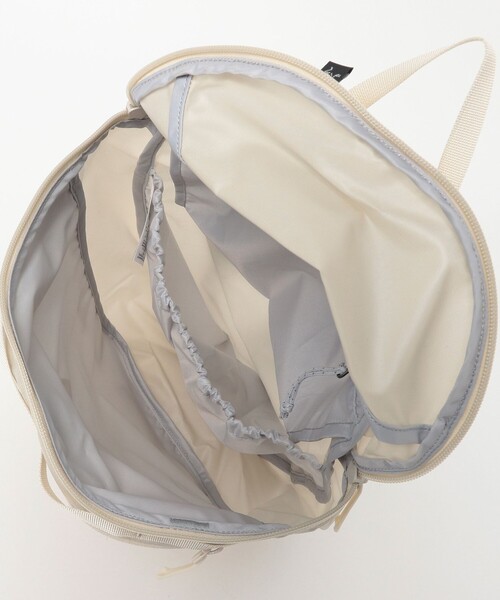 BEAMS BOY(ビームスボーイ)の「ARC'TERYX / Heliad 15 Backpack(トートバッグ・レディース・ホワイト系その他7/オリーブ・ONE SIZE)」の8枚目の写真