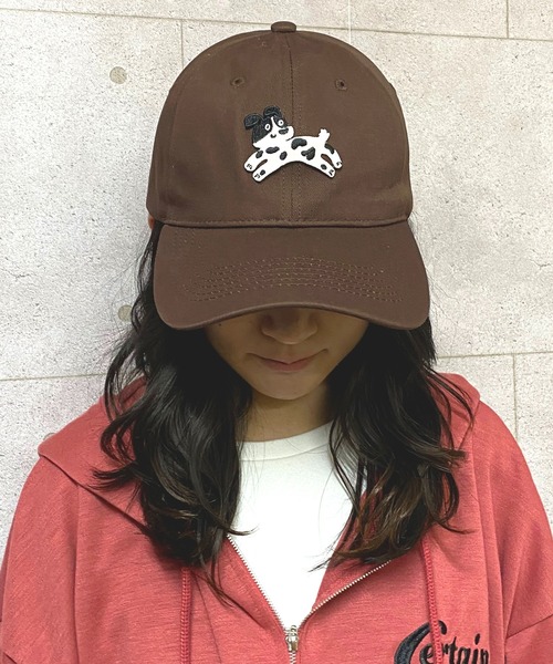 NANEA（ナネア）の「犬モチーフワッペンキャップ（キャップ・レディース・ブラウン/グリーン/レッド/ベージュ/ブルー/アイボリー/ブラック/カーキ・フリー）」の14枚目の写真