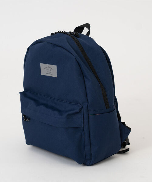 and D. petit main（アンドディープティマイン）の「【365D】デイリーアソートリュック14L（バックパック/リュック・キッズ・ネイビー/ベージュ/ブルー/ラベンダー/ミント・F）」の4枚目の写真