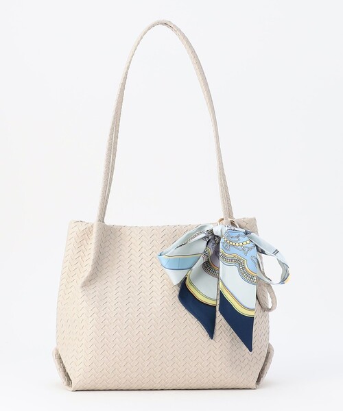 MICO COULIER(ミコクリエ)の「編み柄型押しトートバッグ(トートバッグ・レディース・アイボリー/ブラウン・FREE)」の17枚目の写真