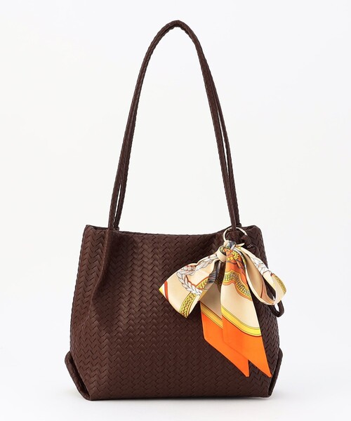 MICO COULIER(ミコクリエ)の「編み柄型押しトートバッグ(トートバッグ・レディース・アイボリー/ブラウン・FREE)」の18枚目の写真