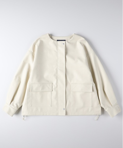 Right-on(ライトオン)の「【HONEYSUCKLE ROSE】フェイクレザーノーカラージャケット (女性らしいシルエット / 軽やかデザイン / 甘辛ミックス)(ノーカラージャケット・レディース・オフホワイト/ブラック/ブラウン・M/L)」の20枚目の写真