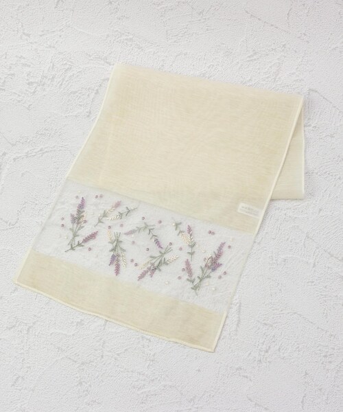 one'sterrace(ワンズテラス)の「シアー 刺繍ミニストール(ストール/ショール・レディース・パープル系2/アイボリー系8・99)」の1枚目の写真