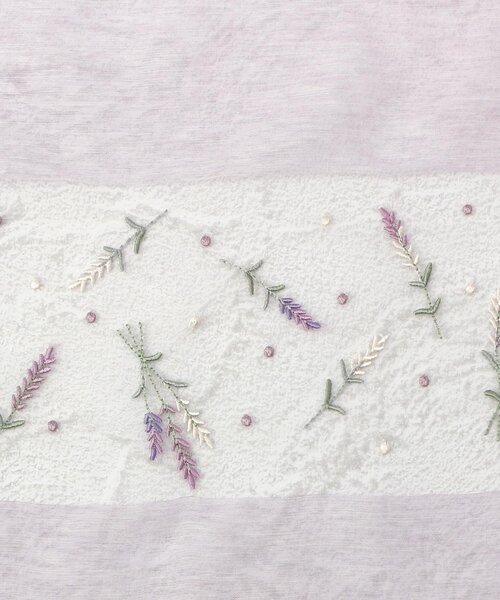 one'sterrace(ワンズテラス)の「シアー 刺繍ミニストール(ストール/ショール・レディース・パープル系2/アイボリー系8・99)」の4枚目の写真
