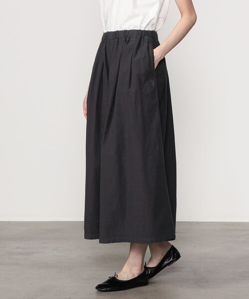 ORCIVAL（オーシバル）の「ORCIVAL | ガーメントダイ Aラインスカート WOMEN（スカート・レディース・ベージュ系その他/ブラック系その他/グレー系その他・1）」の8枚目の写真