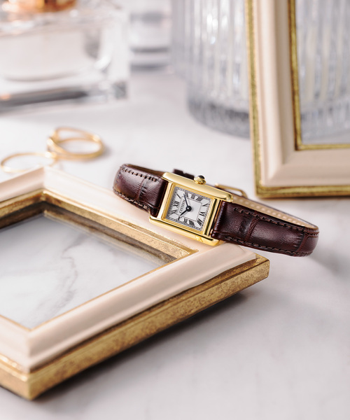CITIZEN(シチズン)の「CITIZEN Kii Classic Square EG2797-13A Yellow gold(アナログ腕時計・レディース・ゴールド・FREE)」の4枚目の写真