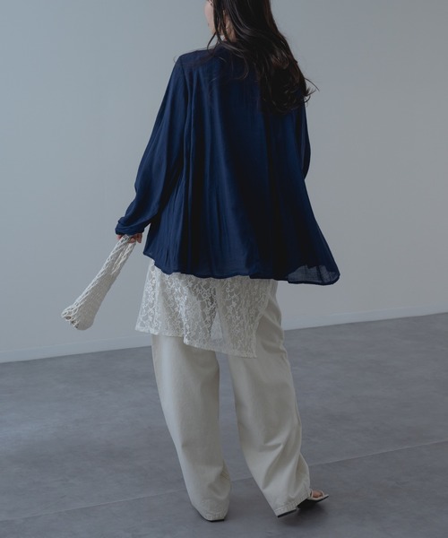 refinedworks（リファインドワークス）の「【refinedworks】フロントギャザーフレアブラウス（シャツ/ブラウス・レディース・ネイビー/グリーン/ホワイト・FREE）」の12枚目の写真