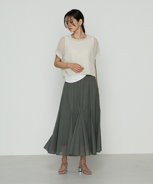 COMME CA（コムサ）の「〔 Sサイズ 〕 透かし編みレース柄 レイヤードニット（アンサンブル・レディース・グレー・5号）」の5枚目の写真