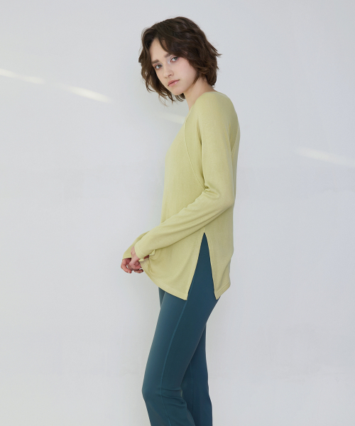 DEVIWEAR（デヴィウェア）の「ソフトスリットカバーアップ DEVI-T0027-ライム（Tシャツ/カットソー・レディース・ライム・FREE）」の2枚目の写真