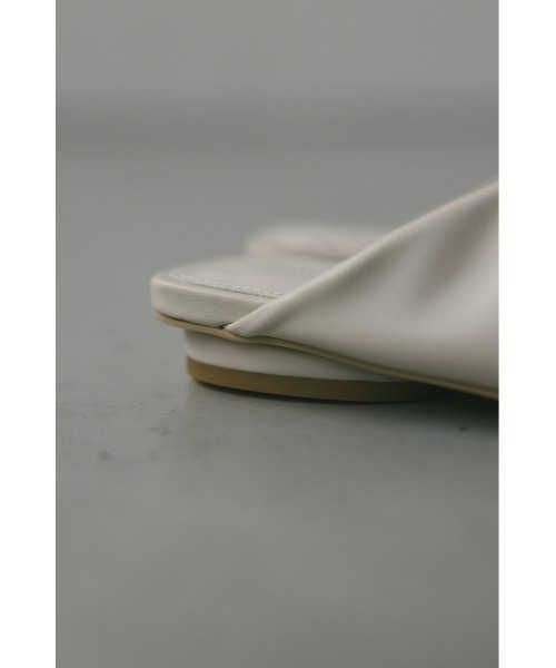 STYLEMIXER（スタイルミキサー）の「ツイストミュール（サンダル・レディース・アイボリー/ブラック・LARGE/MEDIUM/SMALL）」の10枚目の写真