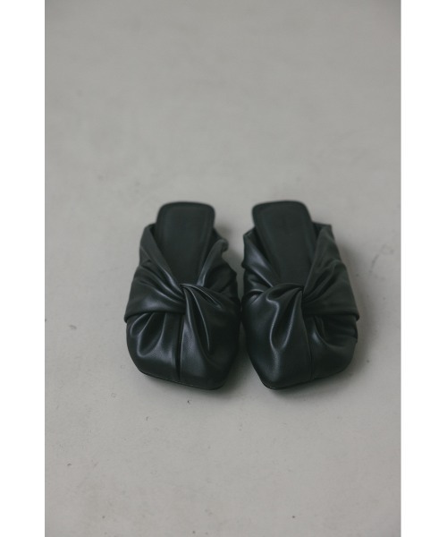 STYLEMIXER（スタイルミキサー）の「ツイストミュール（サンダル・レディース・アイボリー/ブラック・LARGE/MEDIUM/SMALL）」の19枚目の写真