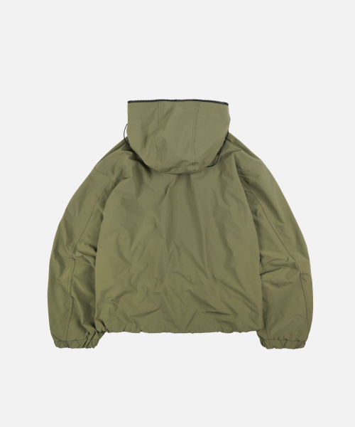 FRIZMWORKS(フリズムワークス)の「MICRO RIPSTOP ANORAK _ LIGHT OLIVE(ナイロンジャケット・メンズ・その他・SMALL/MEDIUM/LARGE/X-LARGE)」の3枚目の写真