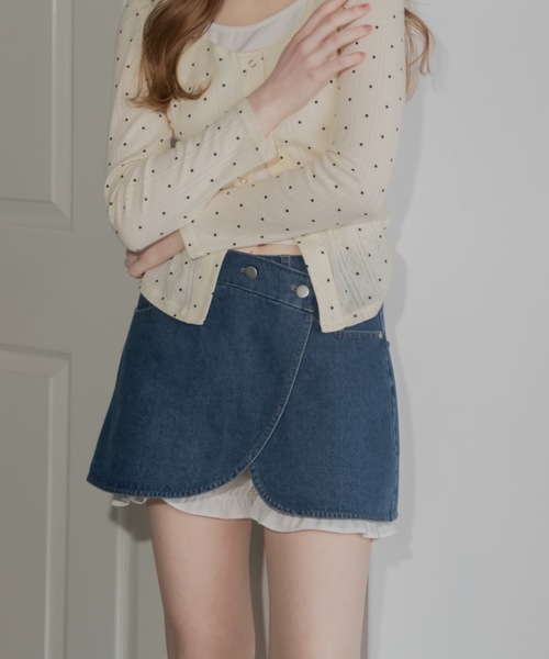 JUMELLE(ジュメロ)の「フリルパンツデニムスカート(デニムスカート・レディース・ブラック/ブルー・MEDIUM/SMALL)」の2枚目の写真