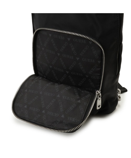 Guess（ゲス）の「MILANO Backpack Crossbody ショルダーバッグ ボディバッグ メンズバッグ（ショルダーバッグ・メンズ・ブラック・ONE SIZE）」の9枚目の写真