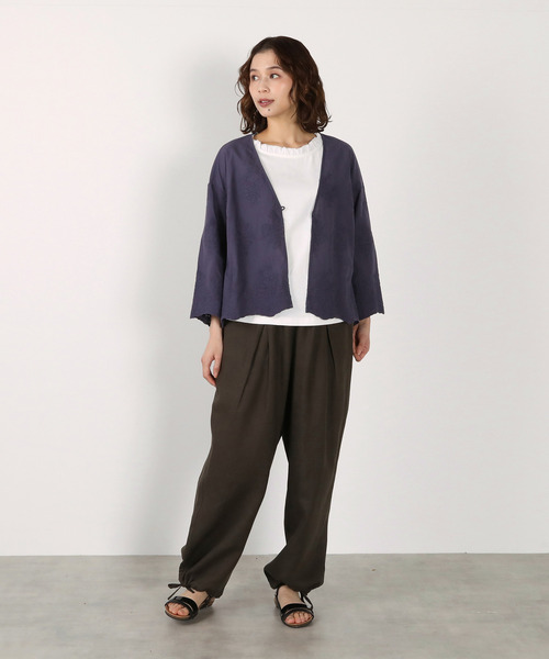 LOGEMENT DE CLAIRE(ロジュモンドクレール)の「【LOURMARIN】レーヨン麻ギャザーバレルパンツ(その他パンツ・レディース・ホワイト/ライトベージュ/ベージュ/スミクロ・FREE)」の18枚目の写真