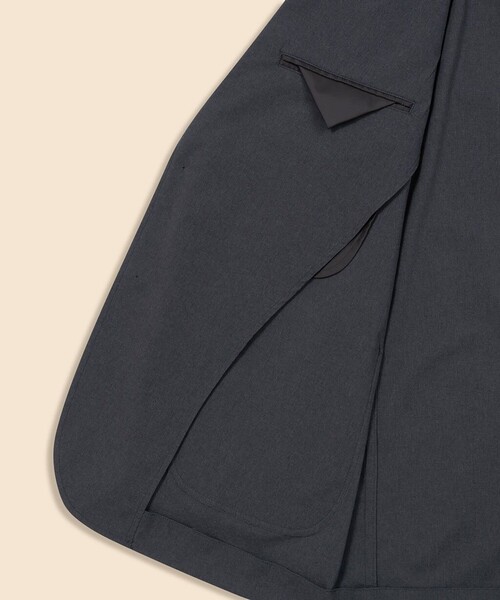 BROOKS BROTHERS(ブルックスブラザーズ)の「◆オンラインストア限定◆ ポリエステルブレンド ウォッシャブル 段返り3釦ジャケット(テーラードジャケット・メンズ・グレー/ネイビー・MEDIUM/SMALL/LARGE/X-LARGE)」の4枚目の写真