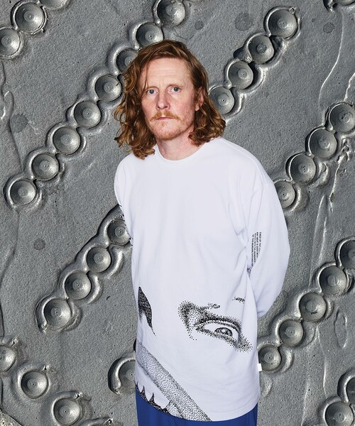 VANS(バンズ)の「VANS × ED DAVIS / Long Sleeve Tee(Tシャツ/カットソー・メンズ・ホワイト・XL/S/M/L)」の8枚目の写真