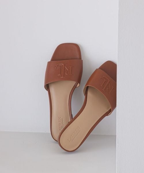 LAUREN(ローレン)の「【LAUREN RALPH LAUREN】SLIDE SANDAL(サンダル・レディース・ホワイト/ブラウン・37/36)」の2枚目の写真