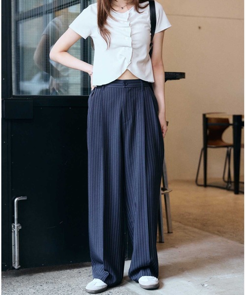 muet.（ミュエ）の「ダブルタックボリュームストライプスラックスパンツ（スラックス・レディース・ネイビー/グレー・MEDIUM/LARGE）」の12枚目の写真