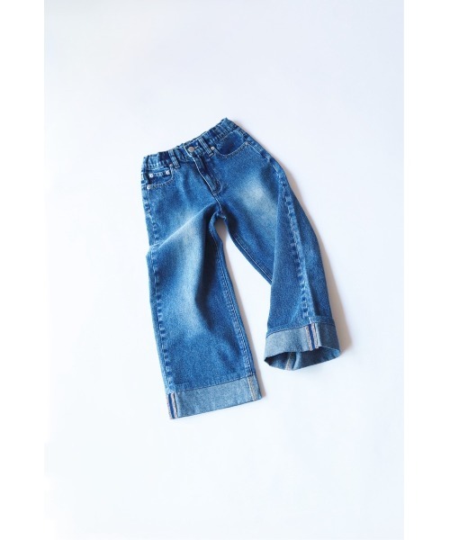 Catchup(ケチャップ)の「ロールアップデニムパンツ(その他パンツ・キッズ・ブルー・100㎝/110㎝/120㎝/130㎝/150cm/90㎝/140㎝)」の3枚目の写真