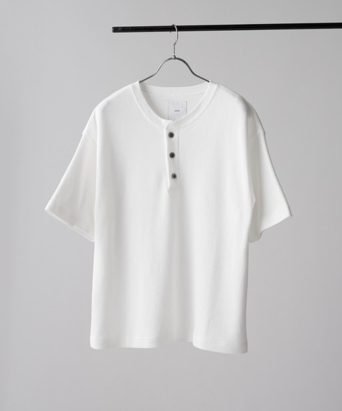 Lui's(ルイス)の「ヘンリーネックビッグTシャツ(Tシャツ/カットソー・メンズ・ブラック/グレイッシュベージュ/ホワイト・FREE)」の5枚目の写真