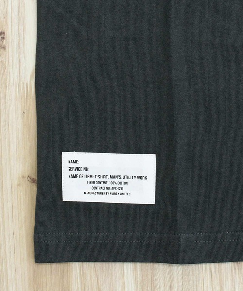 AVIREX(アヴィレックス)の「S/S EMB. T-SHIRT 'Brooklyn'(Tシャツ/カットソー・メンズ・チャコールグレー/ネイビー/ホワイト・XXL/XL/L/M)」の19枚目の写真