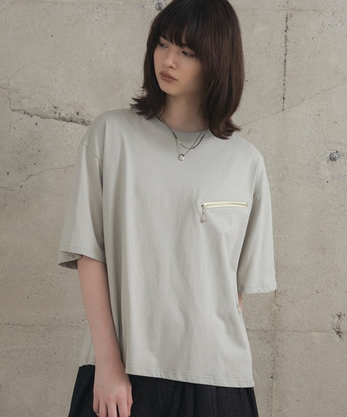 Confirm（コンファーム）の「ジップディテールTシャツ / Zip-detail Tee メンズ ウィメンズ ユニセックス（Tシャツ/カットソー・メンズ・グレー/ミント/ブラック・L/M）」の2枚目の写真