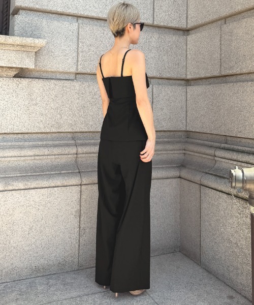 JENNE(ジェンヌ)の「ワイドストレートパンツ(防シワ機能性生地)(その他パンツ・レディース・ブラック/グレー・SMALL/MEDIUM/LARGE)」の4枚目の写真