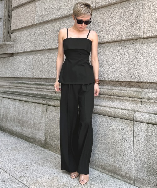 JENNE(ジェンヌ)の「ワイドストレートパンツ(防シワ機能性生地)(その他パンツ・レディース・ブラック/グレー・SMALL/MEDIUM/LARGE)」の10枚目の写真