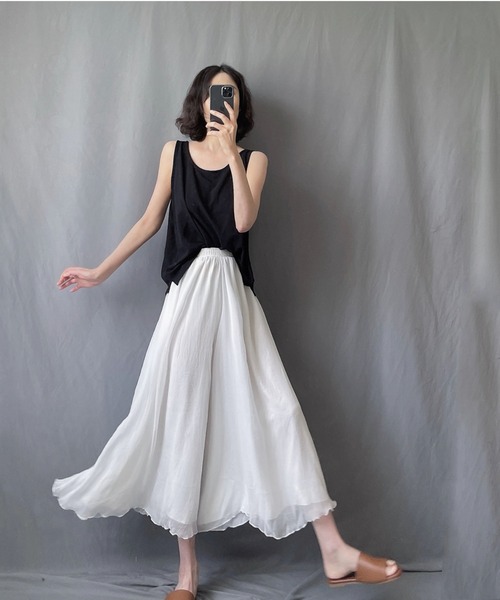 LUCPY（ラクピー）の「フレアワイドパンツ（その他パンツ・レディース・ブラック×カーキ/ブラック×ホワイト/ブラック・XX-LARGE/X-LARGE/LARGE/MEDIUM）」の2枚目の写真