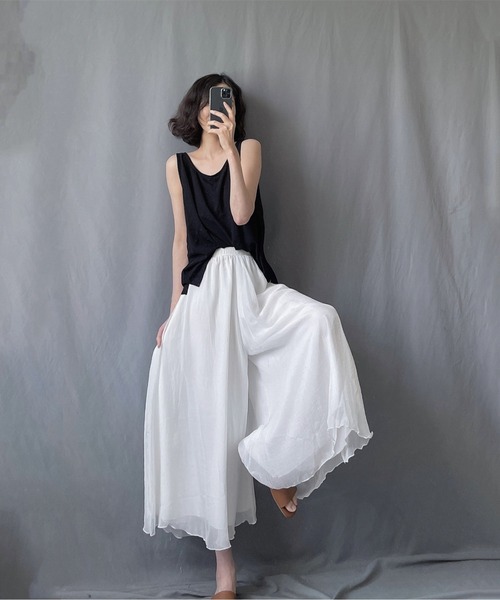 LUCPY（ラクピー）の「フレアワイドパンツ（その他パンツ・レディース・ブラック×カーキ/ブラック×ホワイト/ブラック・XX-LARGE/X-LARGE/LARGE/MEDIUM）」の5枚目の写真