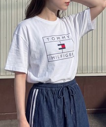 TOMMY HILFIGER(�g�~�[�q���t�B�K�[)�́yTOMMY HILFIGER�zGRAPHIC SLEEP TEE�V���c 09T4511(T�V���c/�J�b�g�\�[)